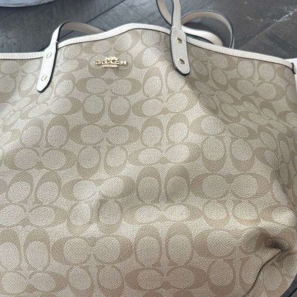 Coach Cream Leather Reversible Tote Bag w/pouch - Picture 5 of 5